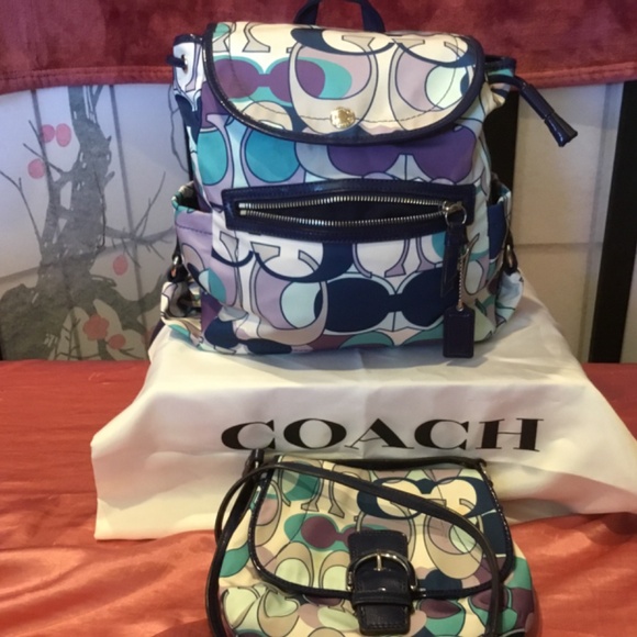 COACH KYRA SIGNATURE HIBISCUS TOTE, BACKPACK,HANDBAG - Picture 5 of 5